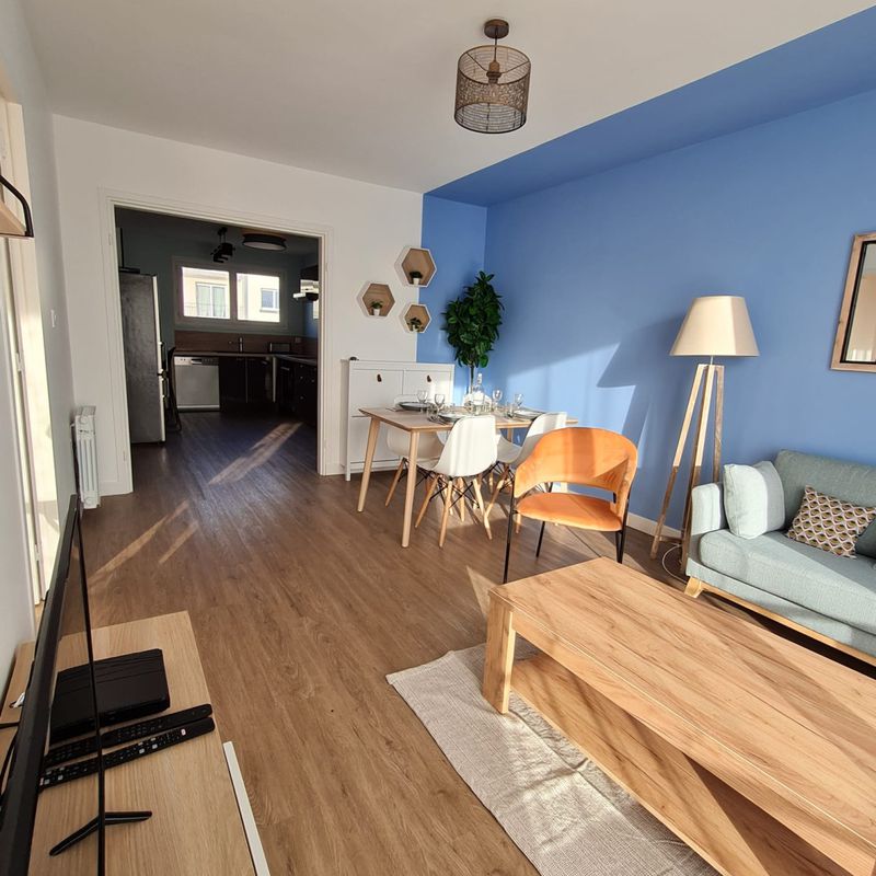Annonce n° 137552 - Chambre pour colocation dans un superbe T4 meublé de 90 m² à Brest