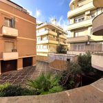Rent 3 bedroom apartment of 116 m² in Roma