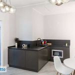 Rent 2 bedroom apartment of 43 m² in Milano
