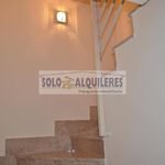 Rent 4 bedroom house of 225 m² in Alcalá de Henares