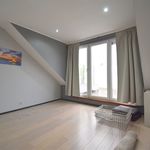 Huur 4 slaapkamer appartement van 200 m² in Evere