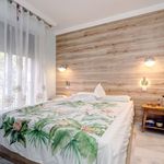 Rent 2 bedroom apartment of 111 m² in Marbella