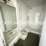 Affitto 5 camera appartamento di 130 m² in Roma