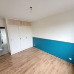 Rent 4 bedroom apartment of 90 m² in Lambersart