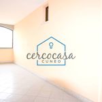 Affitto 4 camera appartamento di 81 m² in Borgo San Dalmazzo