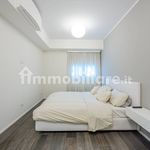 Affitto 4 camera casa di 173 m² in Modena