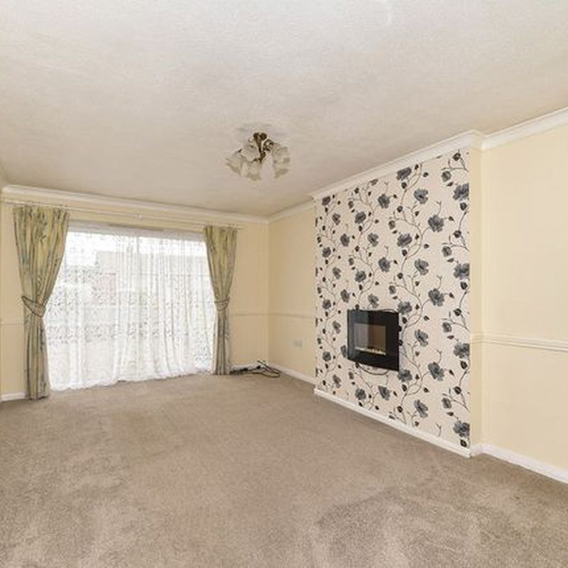 Bungalow to rent in West Garth, Sherburn, Malton, North Yorkshire YO17