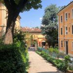 Rent 5 bedroom apartment of 130 m² in Bologna