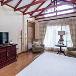 Rent 6 bedroom apartment in Pretoria