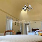 Rent 5 bedroom house of 220 m² in Giovinazzo