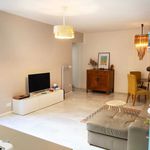 Rent 1 bedroom apartment of 490 m² in Paris