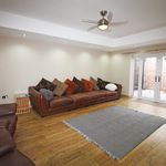 Rent 5 bedroom house in Newcastle Upon Tyne