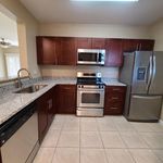 Rent 3 bedroom apartment of 999 m² in West Palm Beach