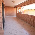Rent 2 bedroom apartment of 123 m² in City of Tshwane