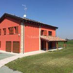 Rent 5 bedroom house of 170 m² in Castelfranco Emilia