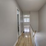 Rent 3 bedroom apartment of 197 m² in Oakville
