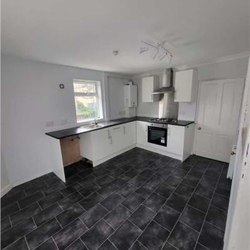 Flat to rent in 46B King Street, Thorne, Doncaster, South Yorkshire DN8