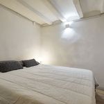 Rent 1 bedroom apartment of 37 m² in Barcelona