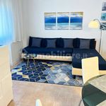Affitto 2 camera appartamento di 65 m² in Alba Adriatica