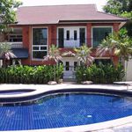 Rent 4 bedroom house of 265 m² in Khlong Tan Nuea
