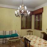 Affitto 6 camera appartamento di 180 m² in Pomigliano d'Arco