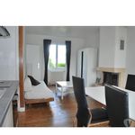 Rent 1 bedroom apartment of 28 m² in Morlaix