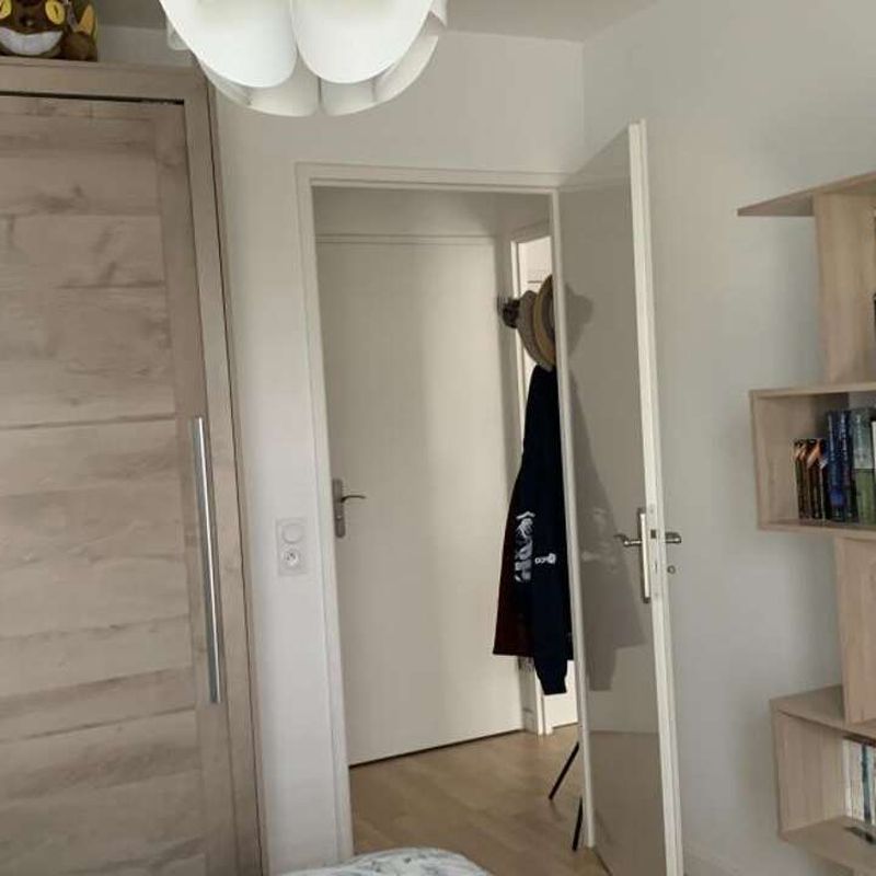 Location appartement 2 pièces 46 m² Saint-Germain-en-Laye (78100)