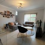 Rent 3 bedroom house of 288 m² in Johannesburg