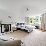 Rent 6 bedroom house in Corsham