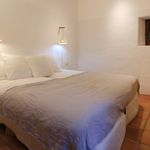Rent 5 bedroom house in Sant Carles de Peralta