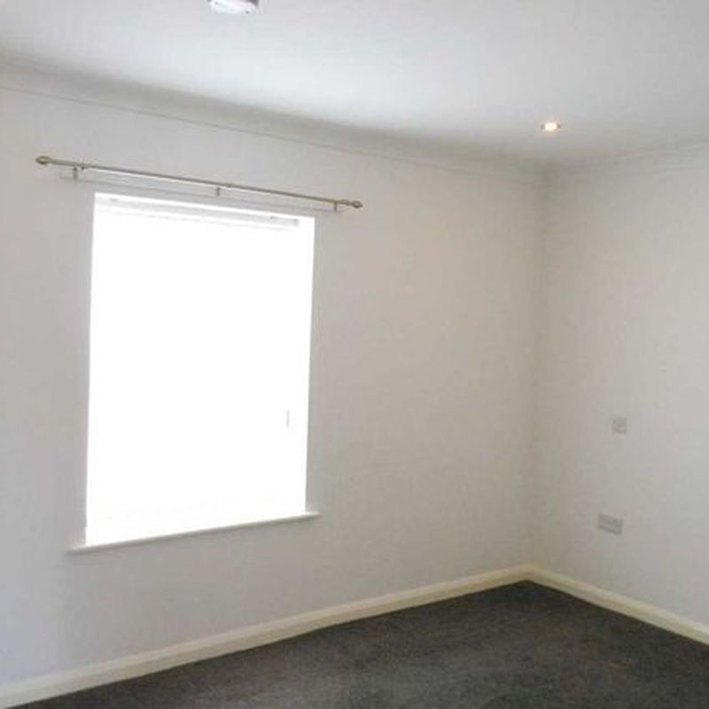 Flat to rent in Ashby High Street, Scunthorpe DN16 New Brumby