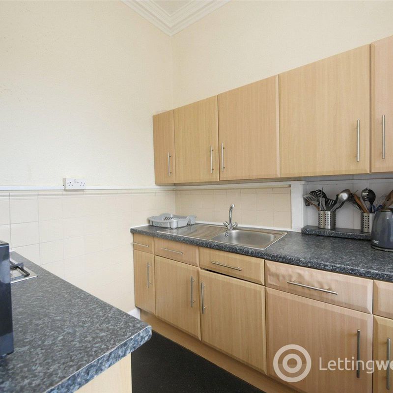 5 Bedroom Apartment to Rent at Edinburgh, Ings, Meadows, Morningside, Edinburgh/Tollcross, England