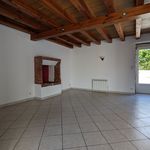 Rent 5 bedroom house of 98 m² in Nivillac