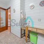 Rent 2 bedroom apartment of 59 m² in Oviedo