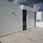 Rent 3 bedroom house of 200 m² in Mérida