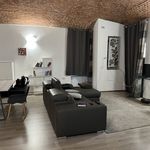 Affitto 2 camera casa di 70 m² in Torino