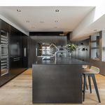 Rent 4 bedroom apartment of 337 m² in Barcelona