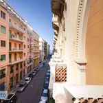 Rent 4 bedroom apartment of 210 m² in Bari