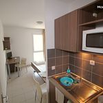 Rent 1 bedroom apartment of 20 m² in Toulon