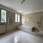 Rent 4 bedroom apartment of 92 m² in Grabels