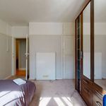 Rent 3 bedroom flat of 70 m² in London
