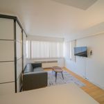 Appartement de 538 m² avec 2 chambre(s) en location à Vancouver