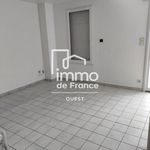 Rent 2 bedroom apartment of 33 m² in La Roche-sur-Yon