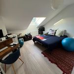Appartement de 101 m² avec 4 chambre(s) en location à Lessy