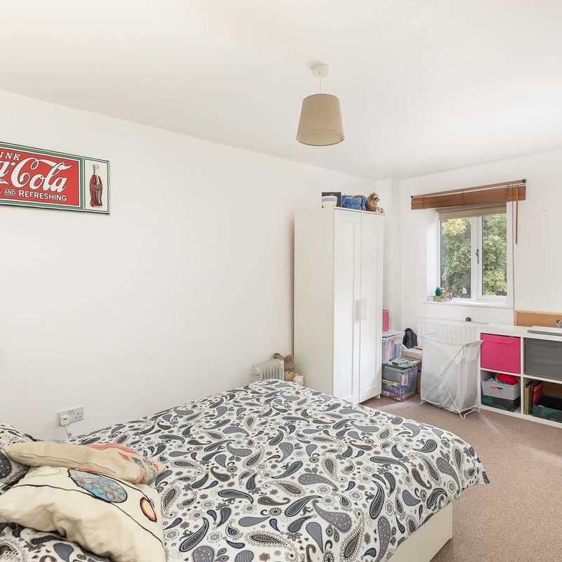 4 Bedroom House | Available Now Larkhall