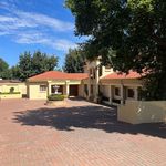 Rent a room of 2000 m² in City of Tshwane