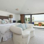 Rent 5 bedroom apartment of 464 m² in Santa Monica