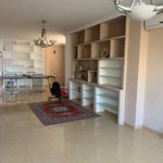 Rent 11 bedroom house of 344 m² in Jaén