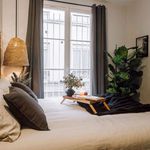 Rent 1 bedroom apartment of 74 m² in Paris