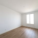Rent 4 bedroom apartment of 76 m² in reims